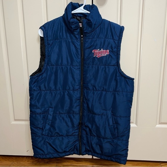 Minnesota Twins MLB Ford Insulated Puffer Full Zip Quilted Vest Size XL - Picture 8 of 8